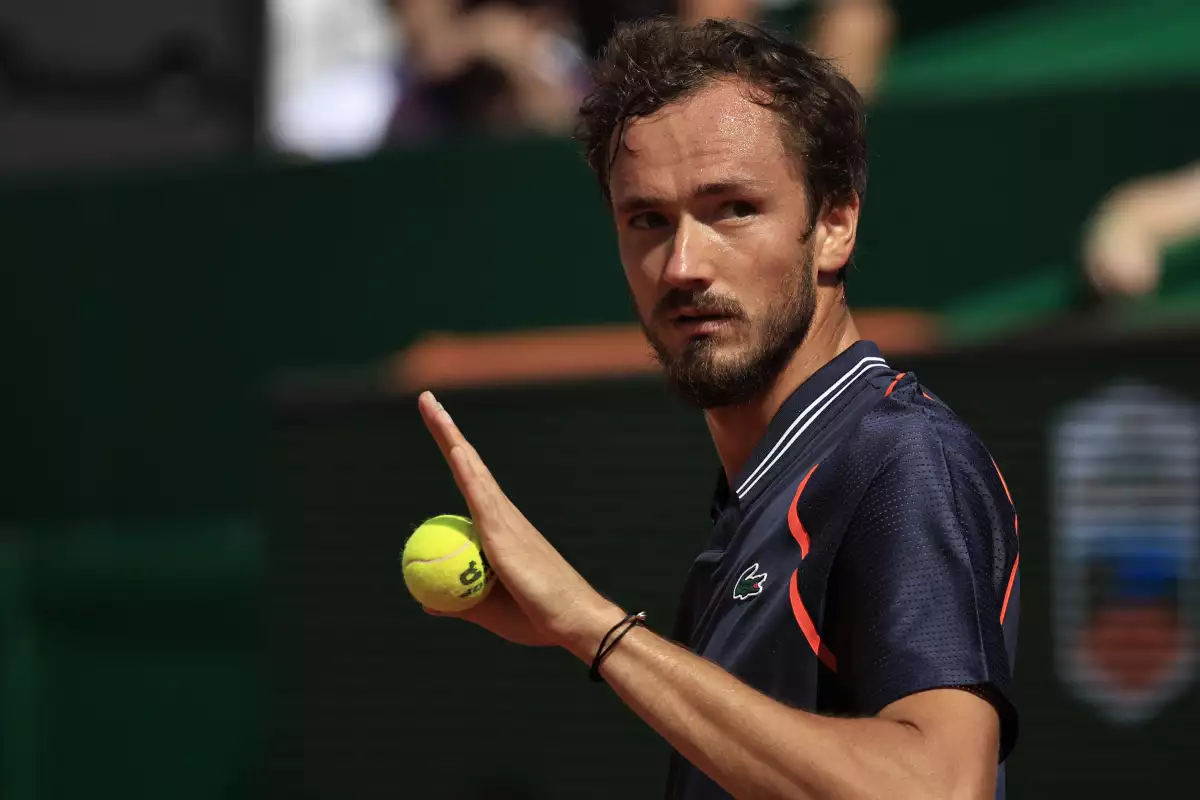 Daniil-Medvedev-torneo-montecarlo