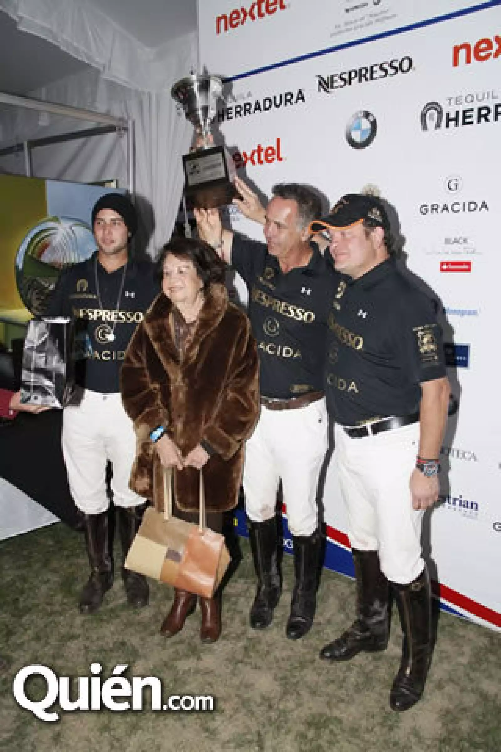 Equipo Nespresso 1 lugar