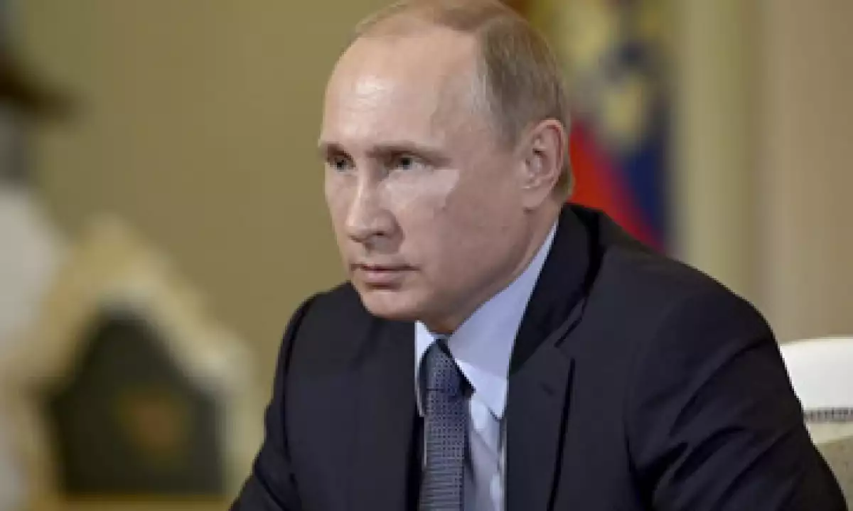 Vladimir Putin busca mantener una mayor parte de la riqueza de Rusia en el país. (Foto: Reuters )