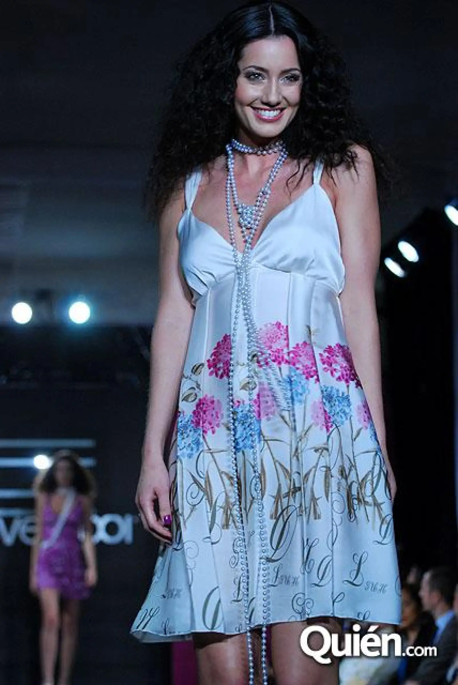 PASARELA LENCERIA LIVERPOOL