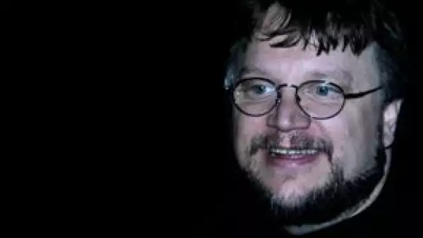 El cineasta mexicano se ha caracterizado por imprimir una estética y ambientación espectaculares a sus trabajos, creando ambientes tétricos y agobiantes o situaciones mágicas y fantásticas.