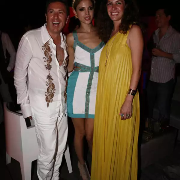 Rafael Micha, Eiza González y Ana Gálvez