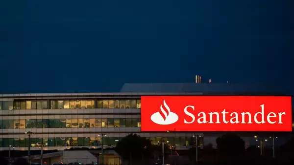 (Edificio corporativo de Banco Santander)
