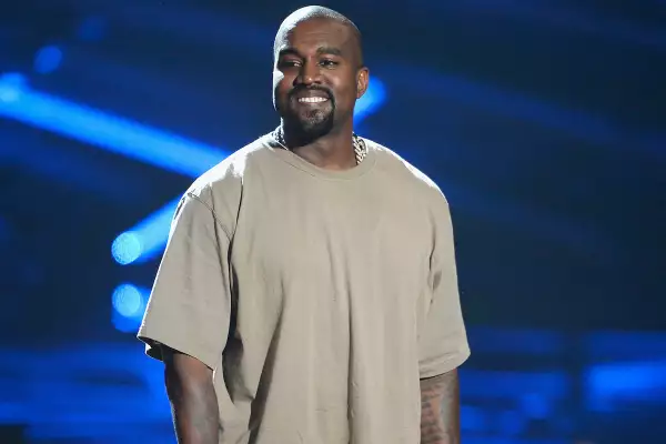 2015 MTV Video Music Awards - Fixed Show