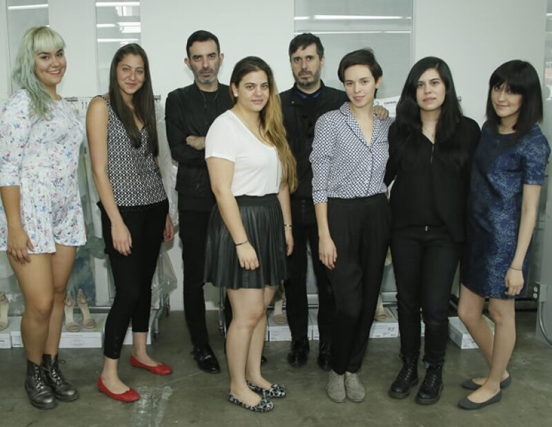 Violeta Pazarán, Irene Hamui, Sergio Pastor, Lola Daniel, Ismael Alcaino, Ana Gómez, Olvido Galguera, Daniela Martínez
