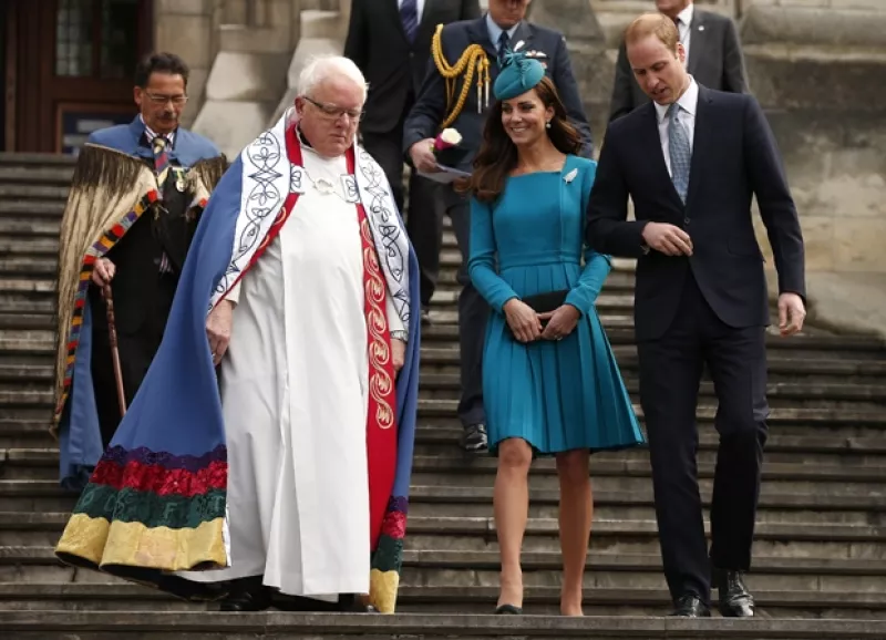 La duquesa de Cambridge cambió cuatro veces de outfit este intenso domingo de actividades en las provincias de Dunedin y Queenstown, luciendo impecable y adecuada al momento.