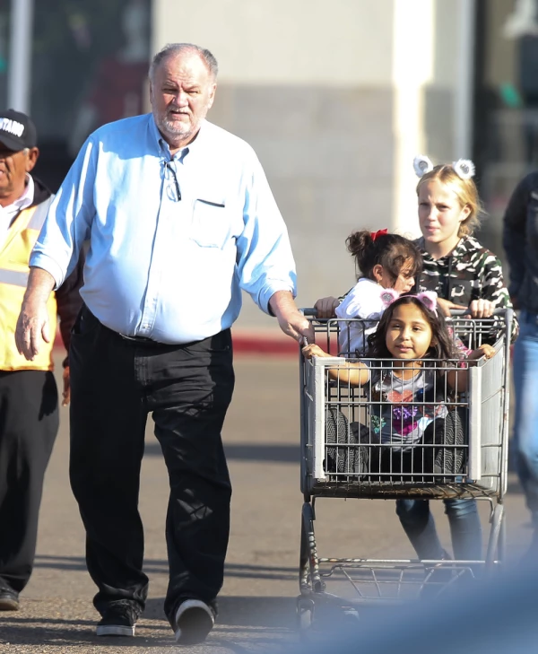 EXC Thomas Markle