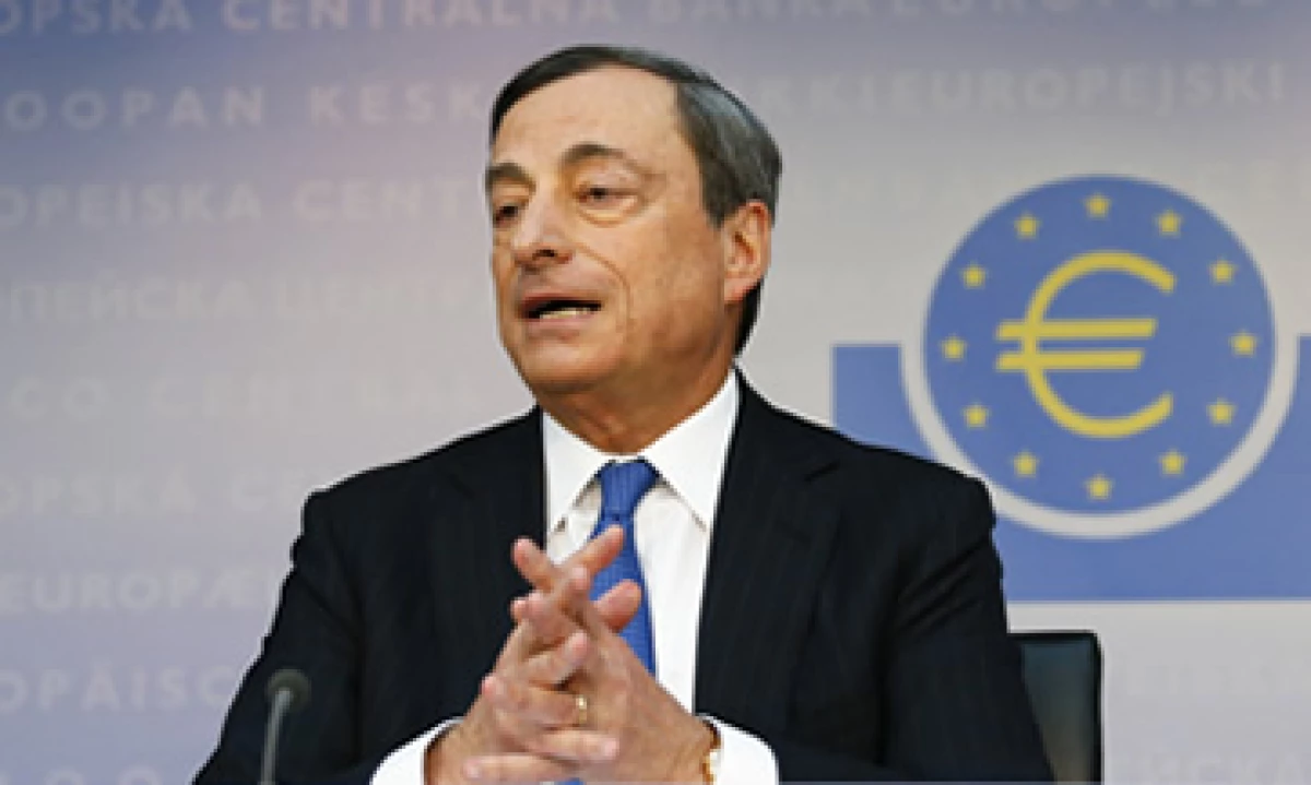 La entidad presidida por Mario Draghi bajó en junio la tasa de referencia a 0.15%. (Foto: Reuters)