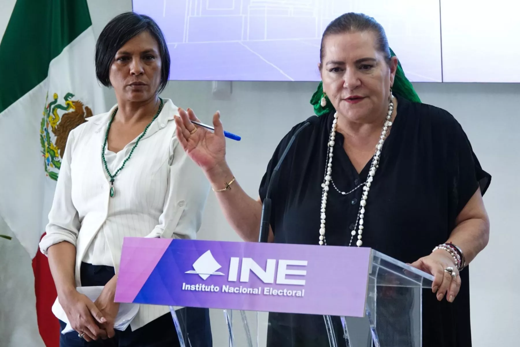 Conferencia Consejeras INE