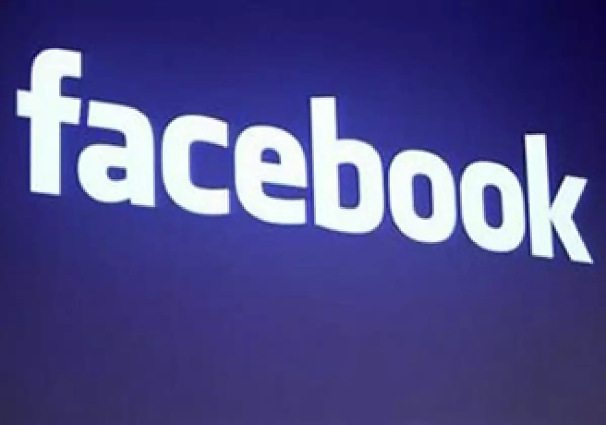Un empleado que usa las redes sociales durante sus horas de trabajo, para fines ajenos a su actividad, puede ser despedido. (Foto: Reuters)
