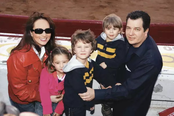 Vanessa Serrano y Miguel Alemán