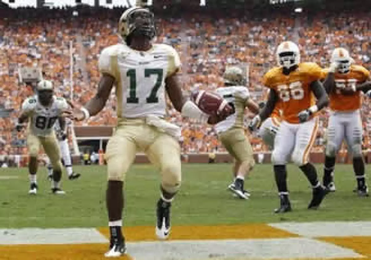 Rebuilding Together y la NFL renovarán un vecindario marginal de Texas. (Foto: AP)