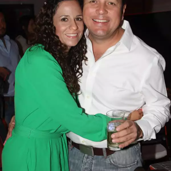 Sofi y Alex Ortiz