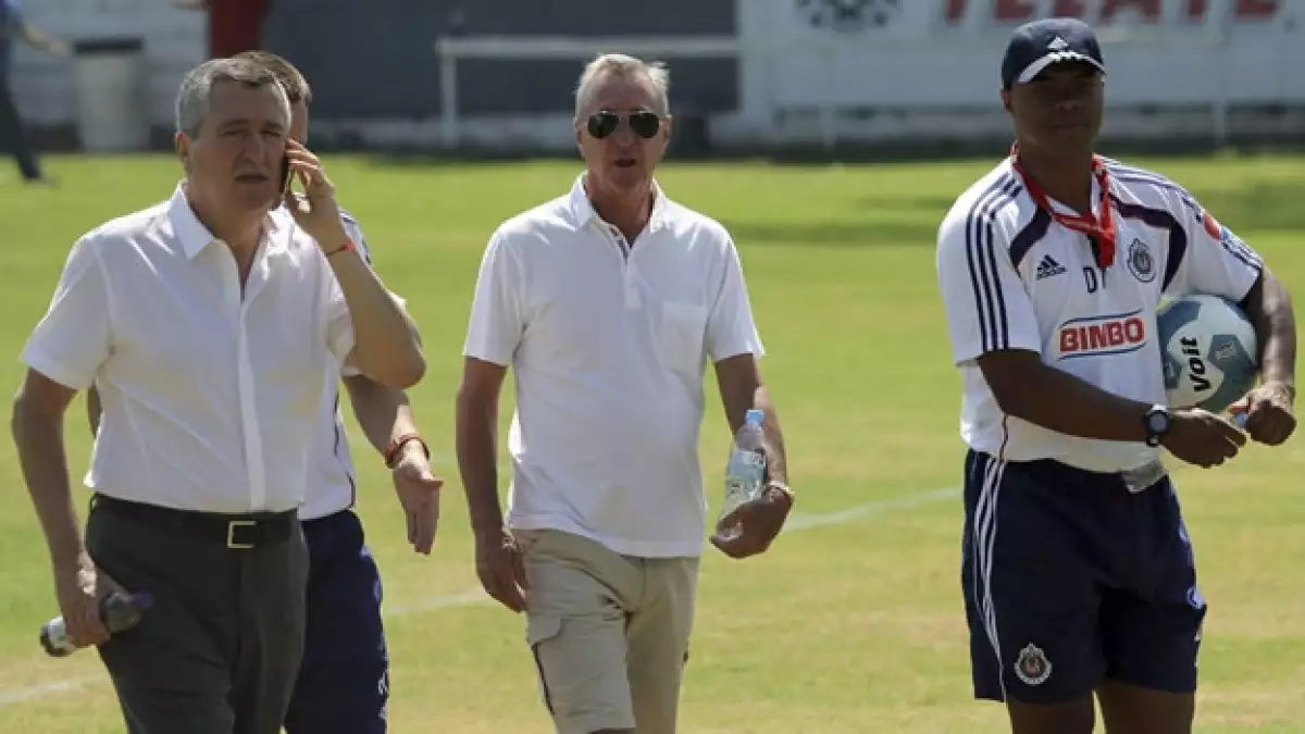 Johan Cruyff llega al Guadalajara