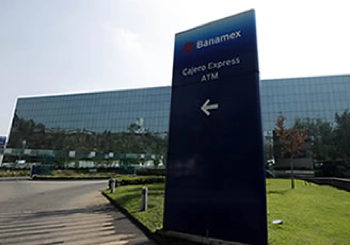 Los bancos registraron menores ganancias debido a una desaceleración en el crecimiento de su margen financiero. (Foto: AP)