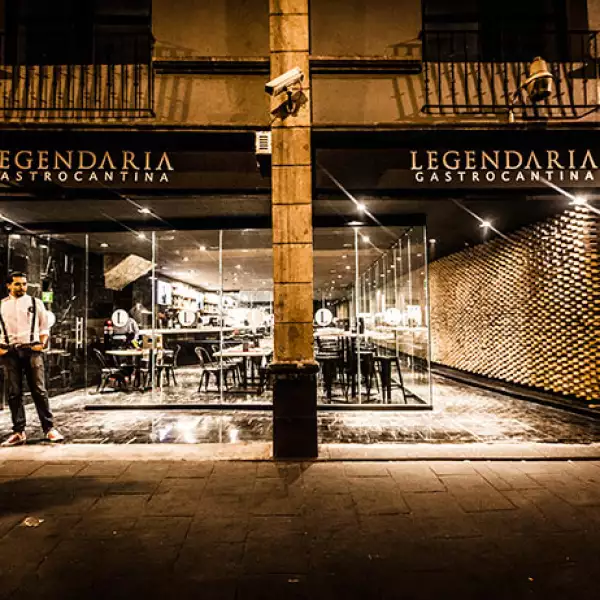 LA LEGENDARIA