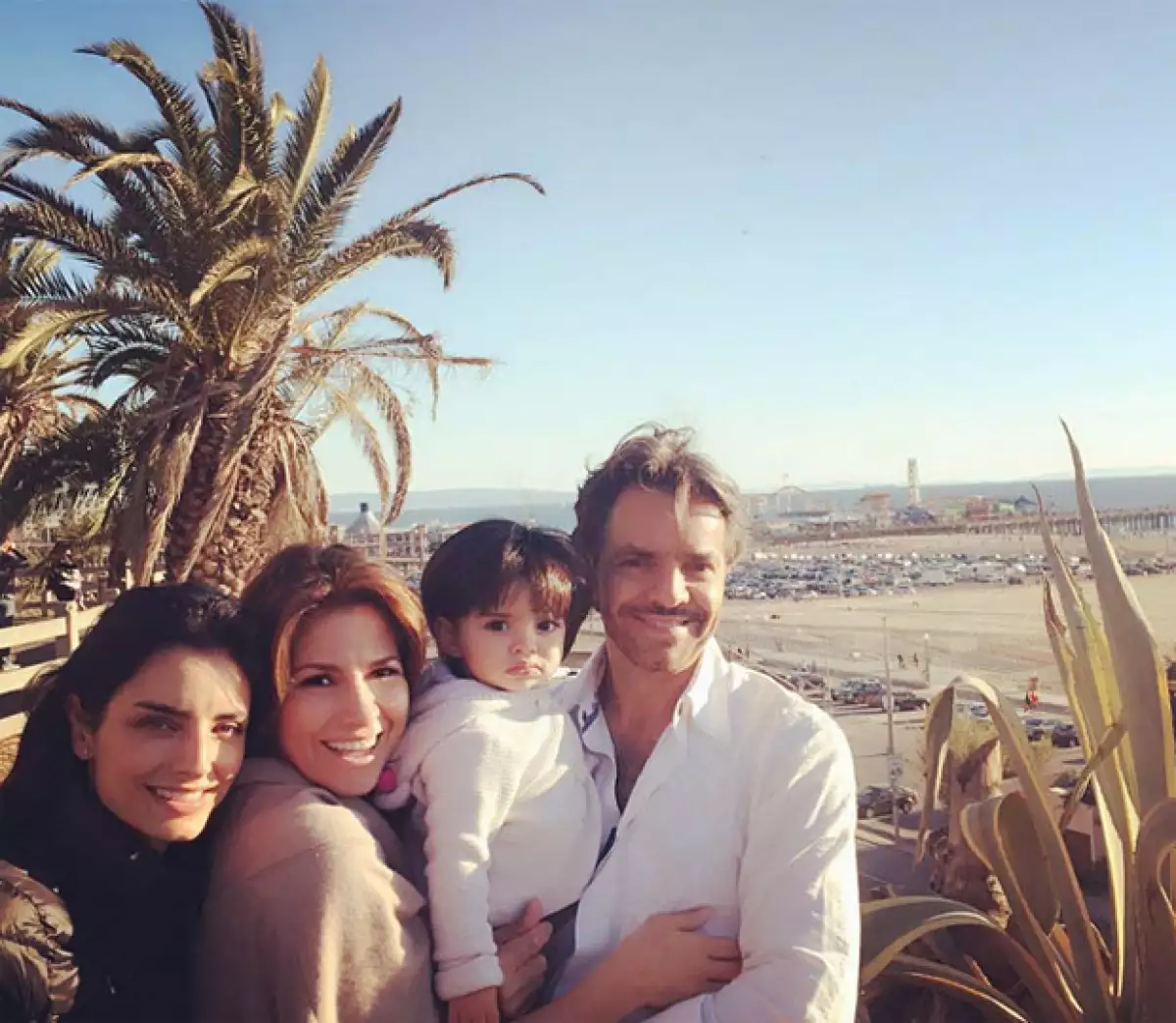 ¿Qué hay mejor que pasar tiempo con tu hermana mayor? La actriz se dio un descanso de su apretada agenda y decidió pasar la tarde con la pequeña Aitana.
