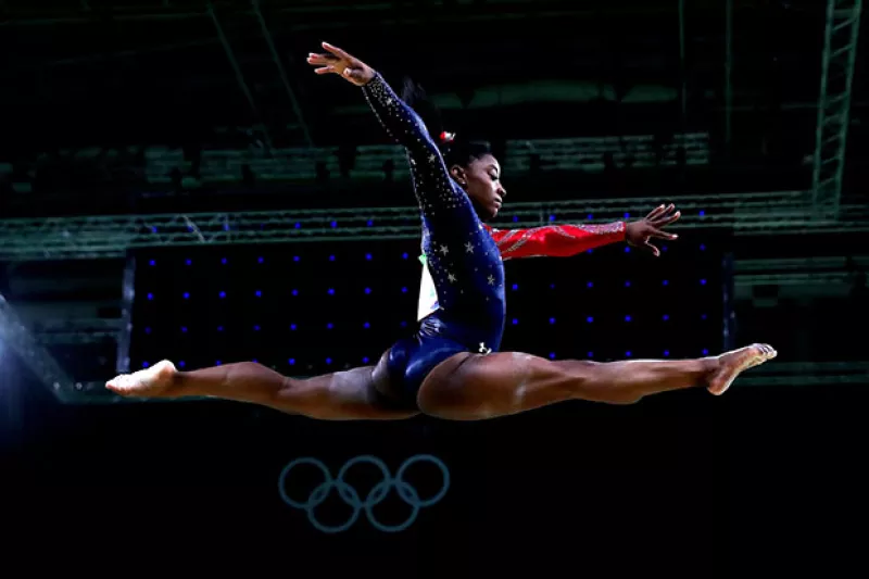 En Río 2016, las gimnastas de Estados Unidos presumirán uniformes con 5 mil cristales Swarovski incrustados.