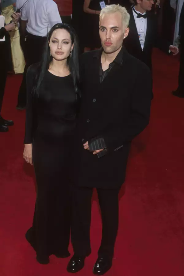 Angelina y James Haven en el 2000