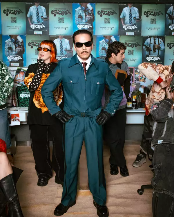 Grabando en la oficina