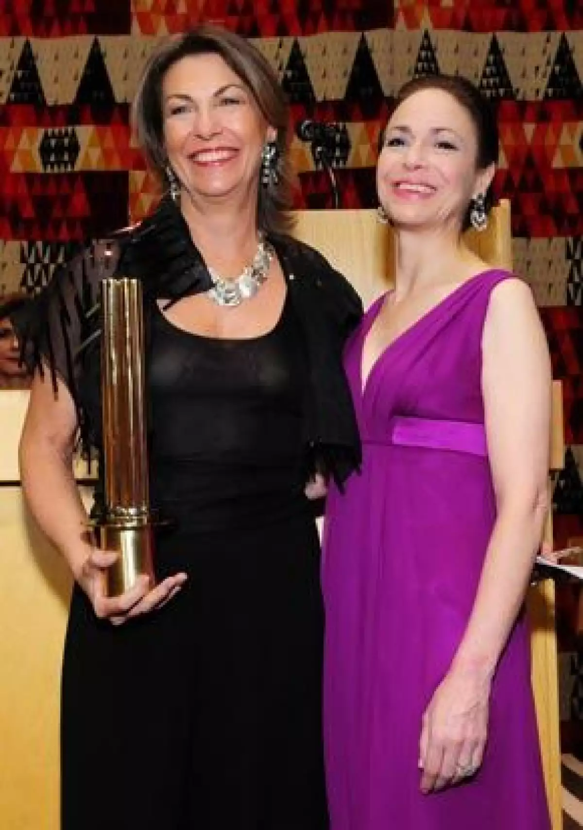 La presidenta del Museo de Arte Popular fue reconocida por la labor que ha realizado con las comunidades indígenas de nuestro país.