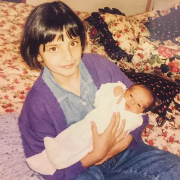 aislinn-derbez-hermana