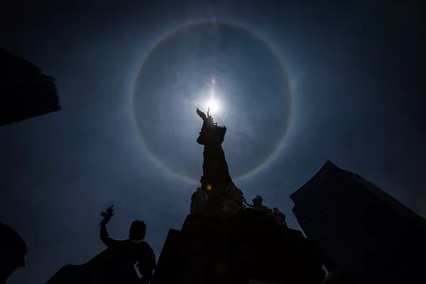 Halo Around the Sun in Mexico