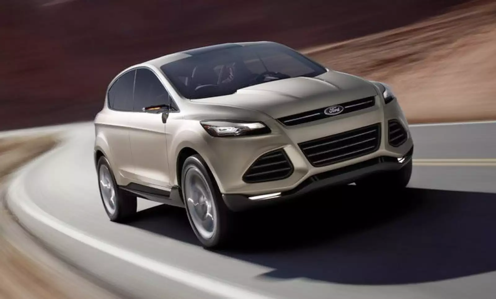 La empresa de Detroit presentó esta SUV compacta, que mejora su diseño aerodinámico pero que mantiene su alto rendimiento especial para caminos ‘off-road’.