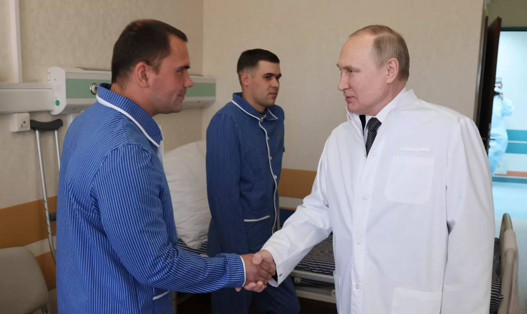 putin-visita-soldados-heridos-en-ucrania