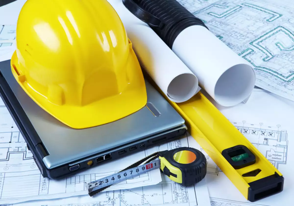 construccion casco ingeniero