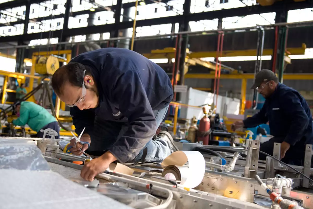 Bombardier cuenta con un programa constante de atracci�n de talento en las universidades y concretamente con el Instituto Tecnol�gico de Estudios Superiores de Monterrey (ITESM)