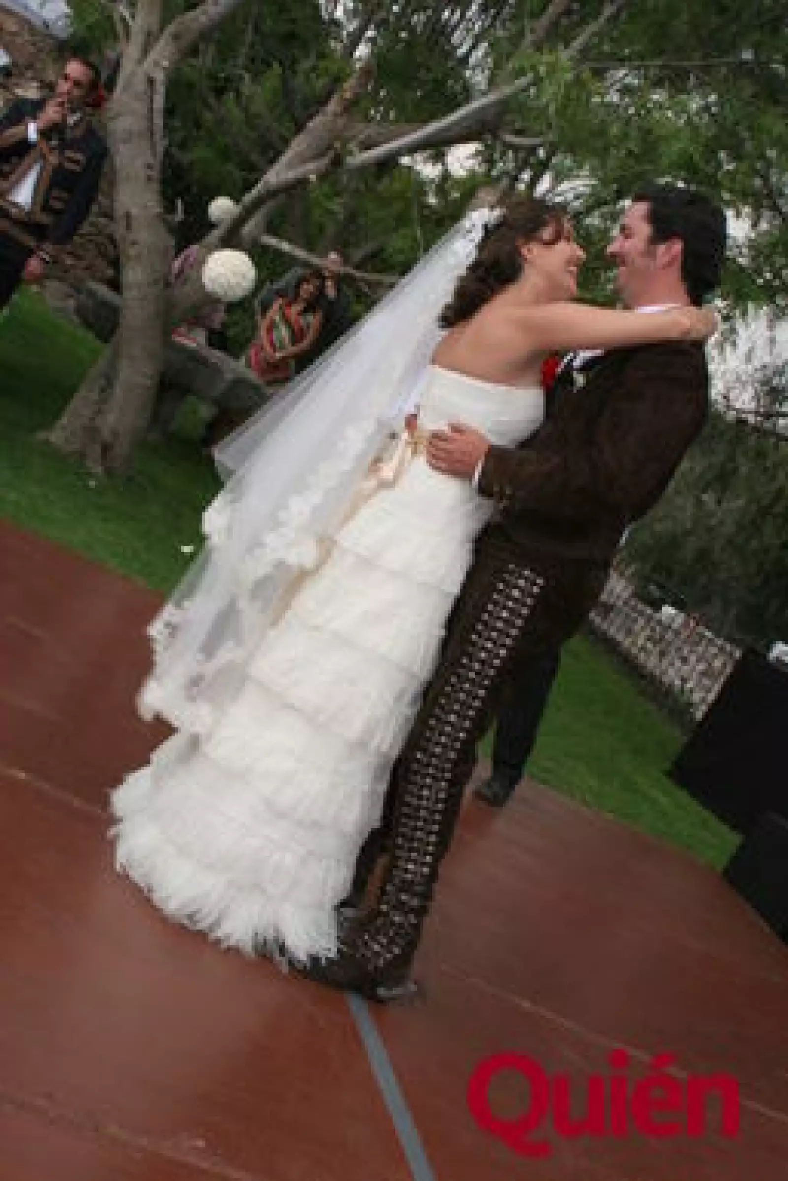 Alejandra Ornelas, Alonso Cuevas