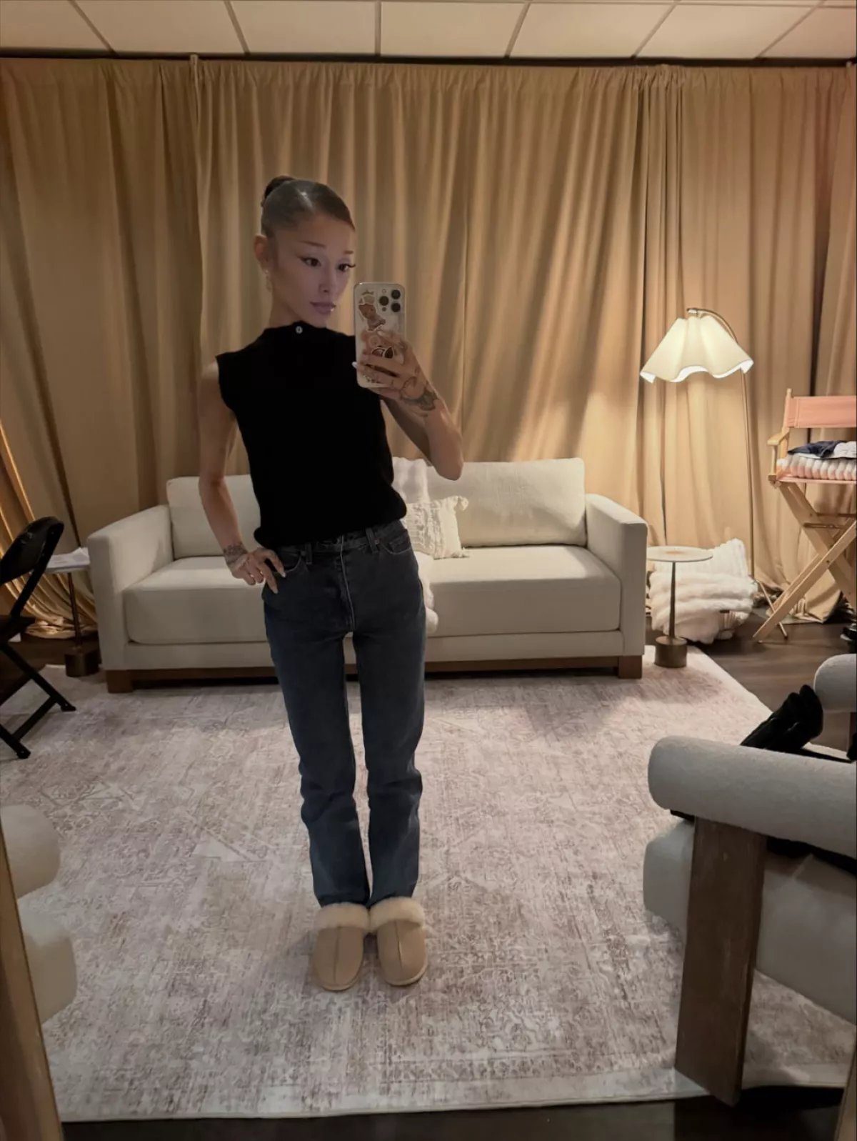 Preocupa salud de Ariana Grande por la delgadez extrema que presenta en el video musical de 'Petal'
