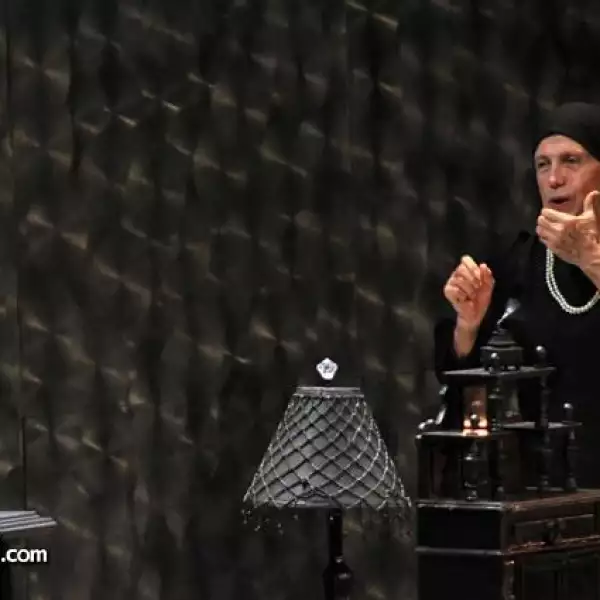 Yo Soy Mi Propia Esposa