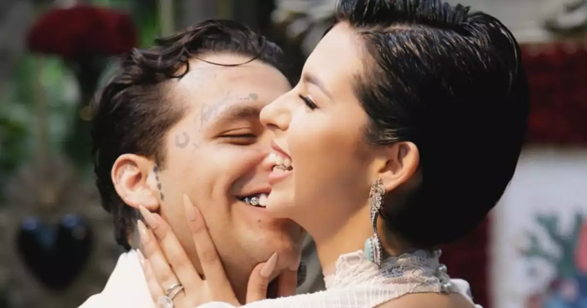 Christian Nodal sí se casó con Ángela Aguilar en Roma y terminó con Cazzu en menos de un mes