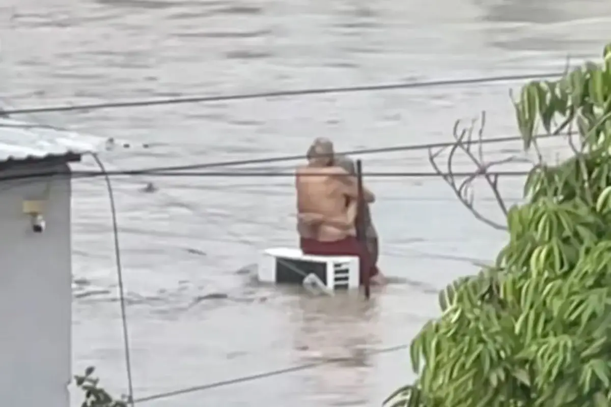 abuelitos abrazados