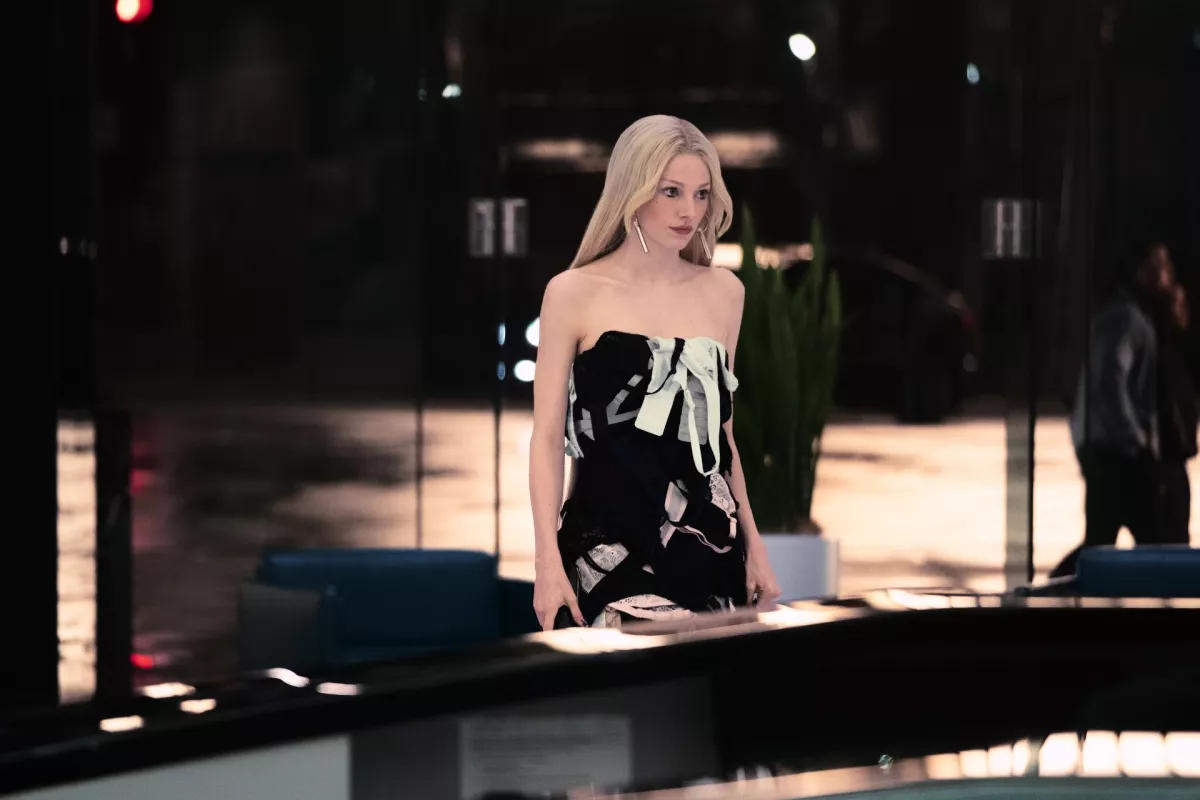 hunter-schafer.jpg