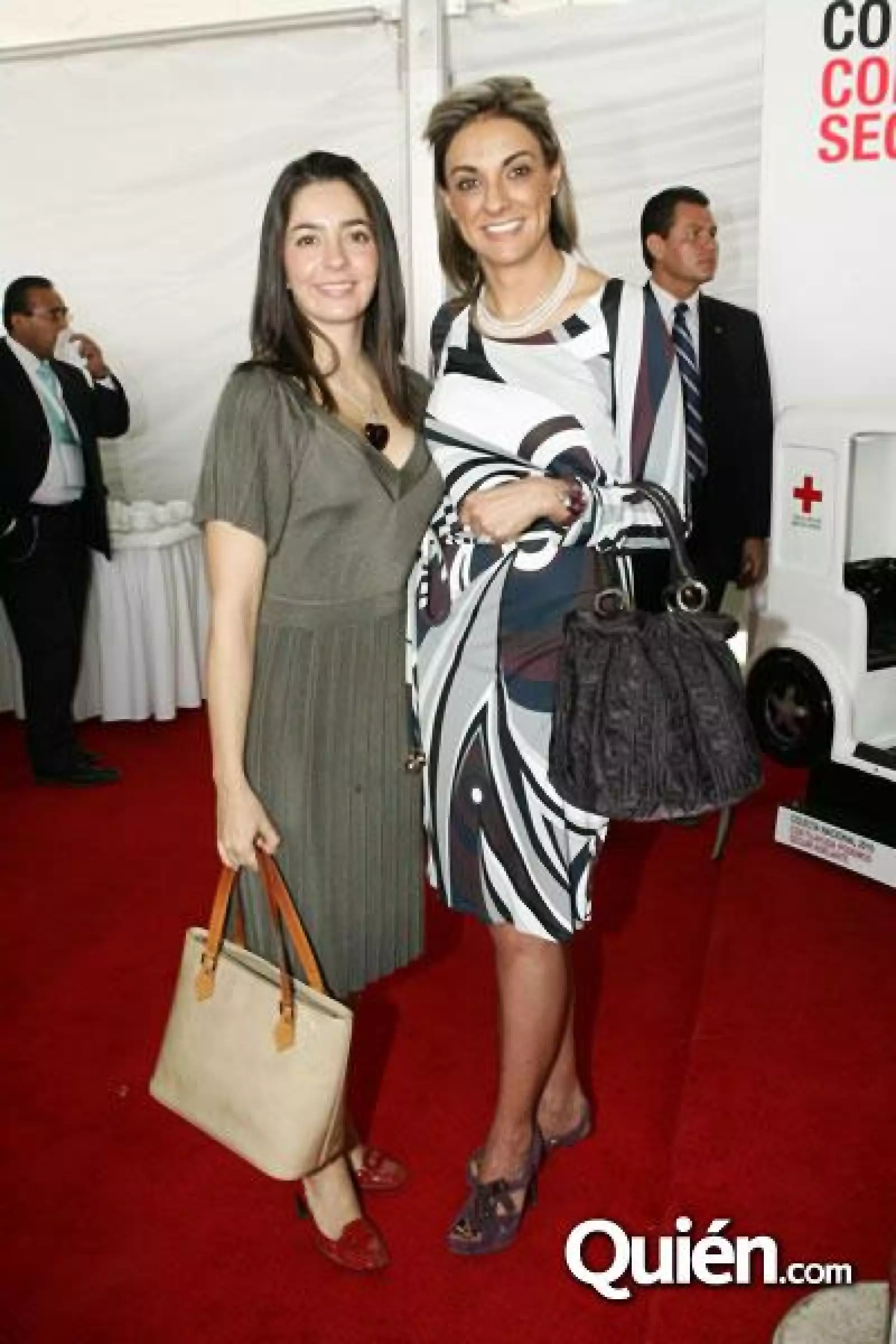 Campañoa de Donación Cruz Roja