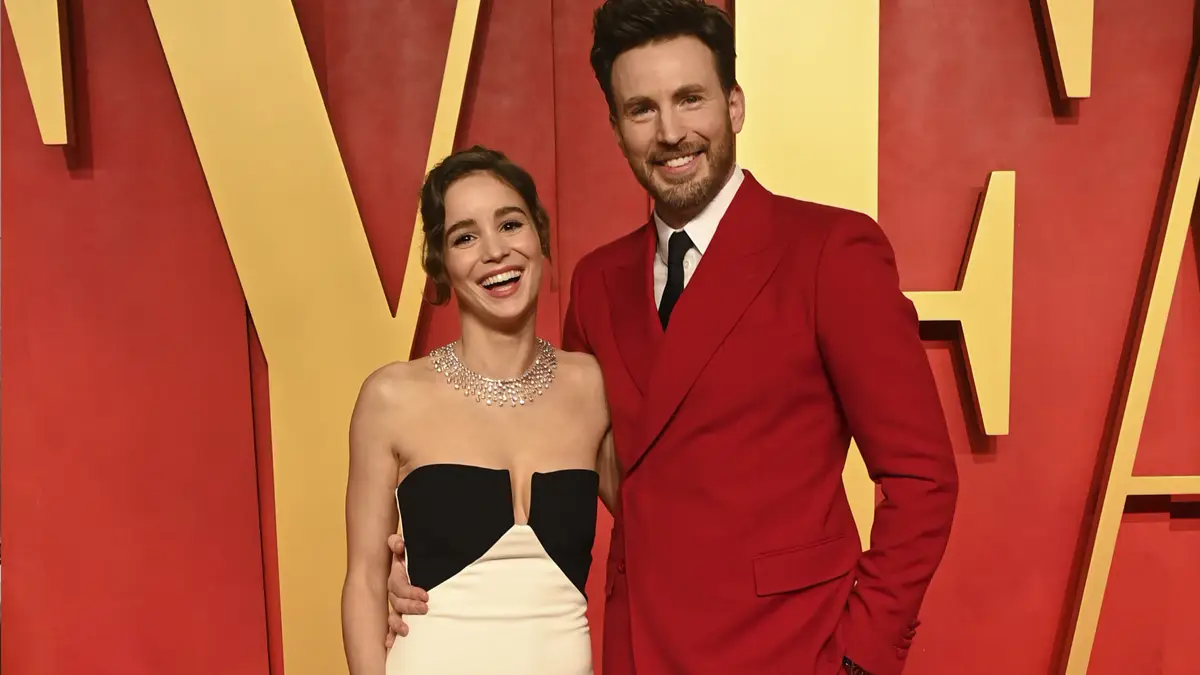 chris-evans-alba-baptista.jpg