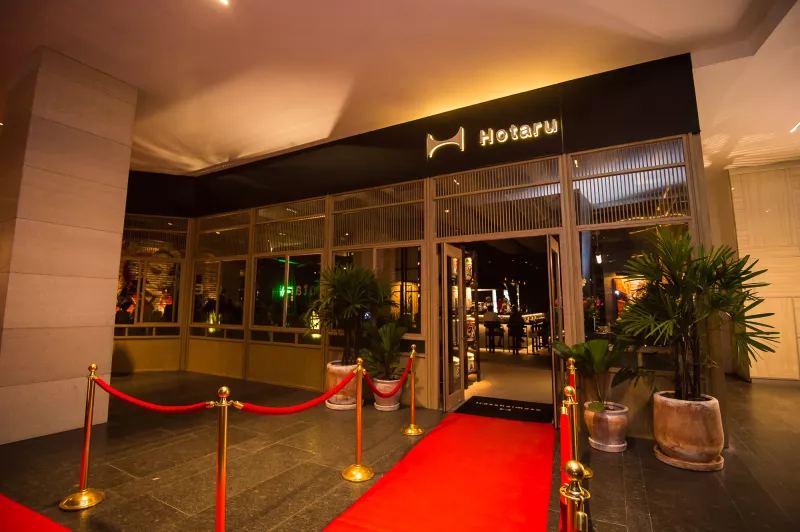 Entrada de Hotaru en Centro Comercial Mítikah