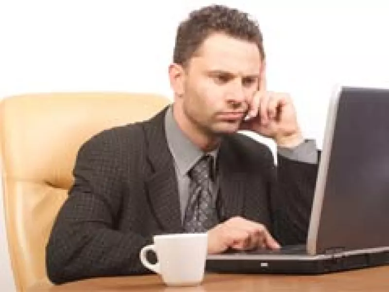 Las firmas de EU obligan a descansar a sus empleados en medio de la recesión económica. (Foto: Archivo)