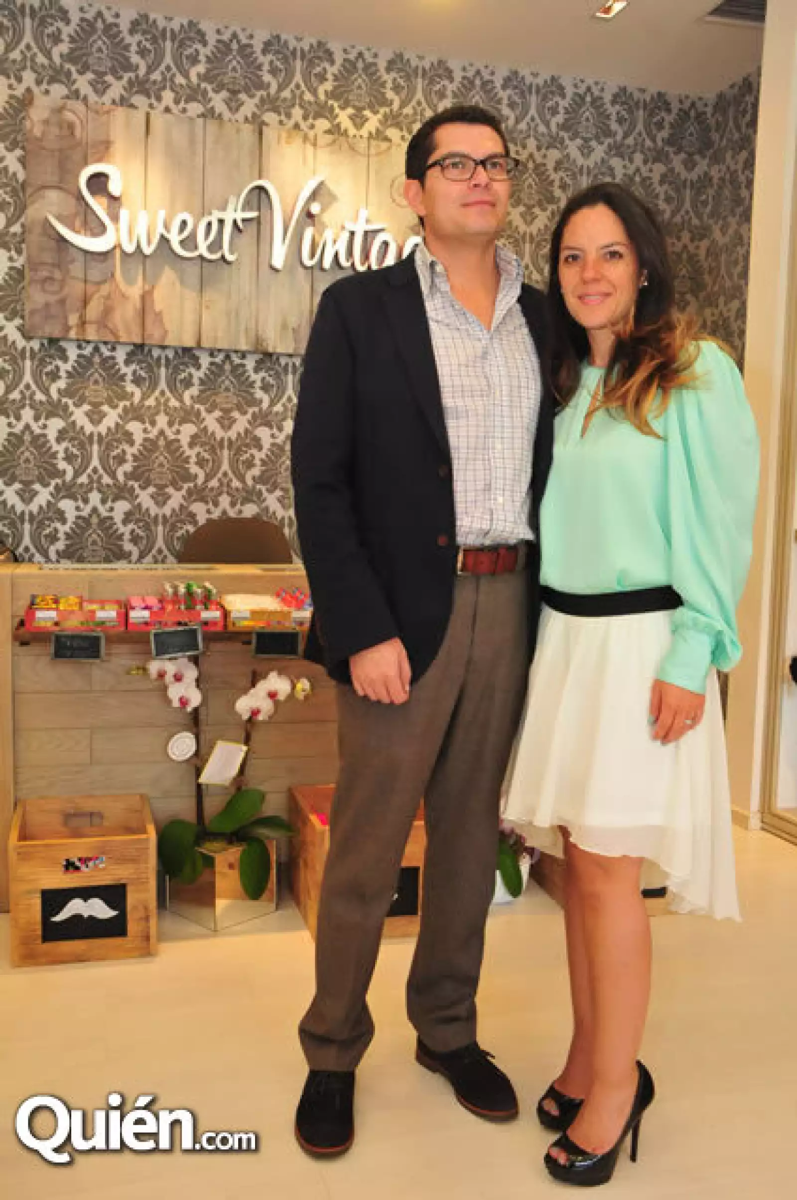 Ari Mendoza y Karla Santos