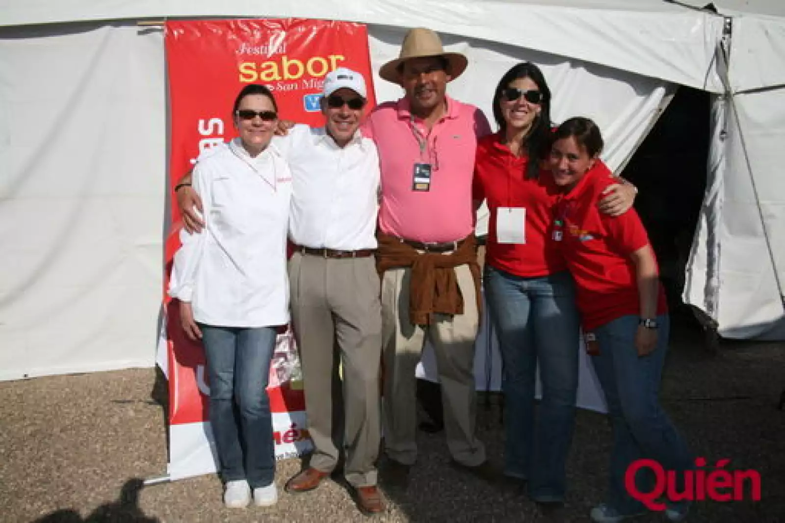 Karla Hentschel, Rodolfo Rubio, Gonzalo Varhgas, Anba Martinez, Paulina Catellanos