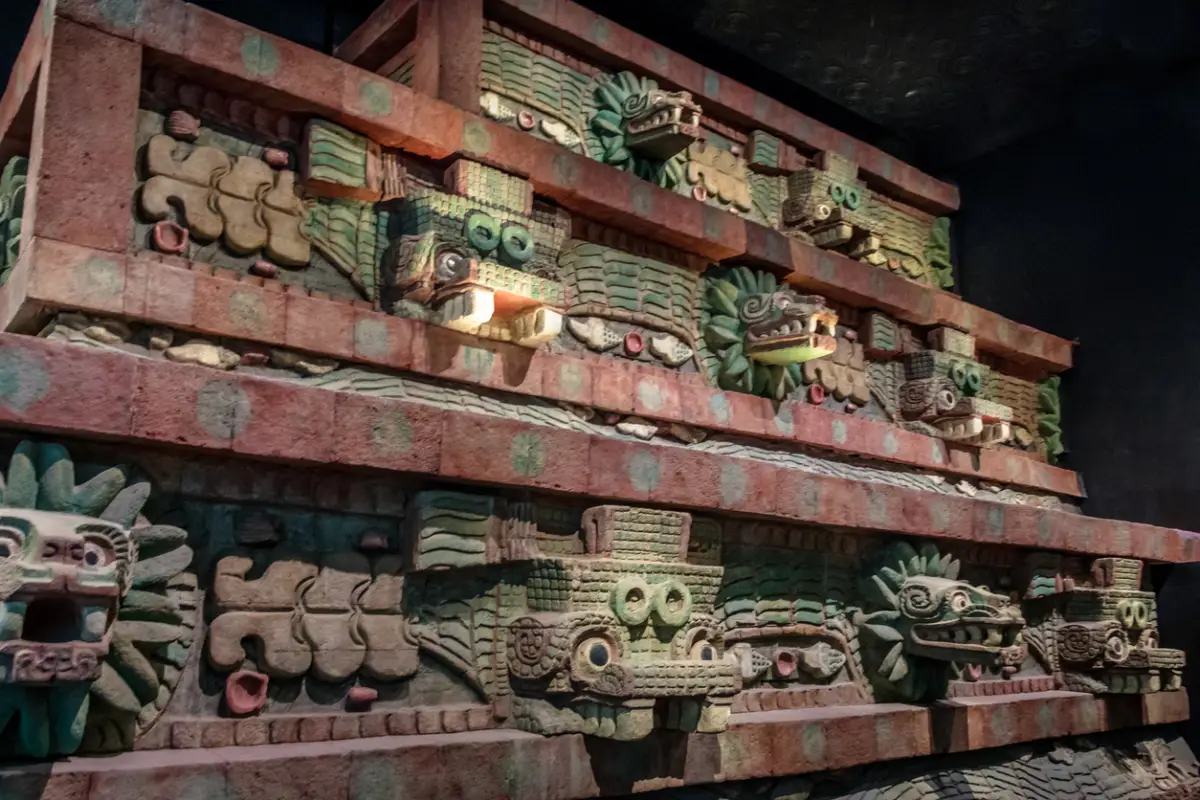 INAH - Museo Antropología e Historia