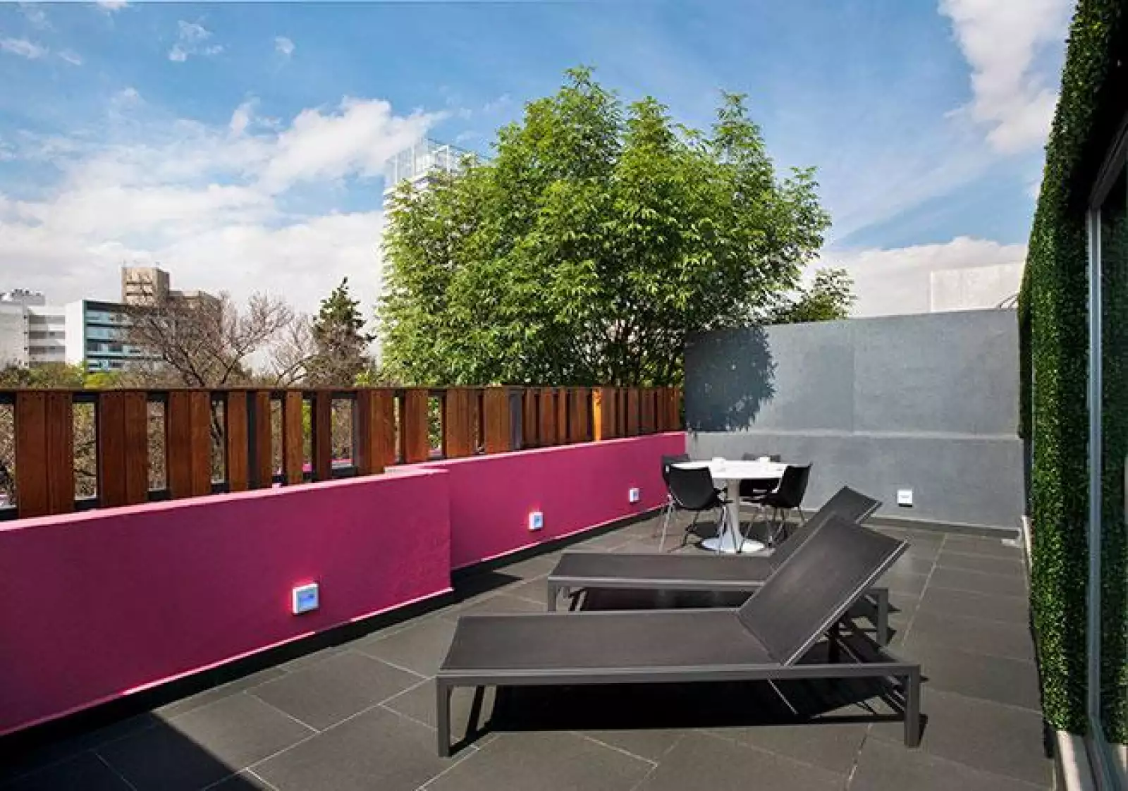 Hostal La Buena Vida 07