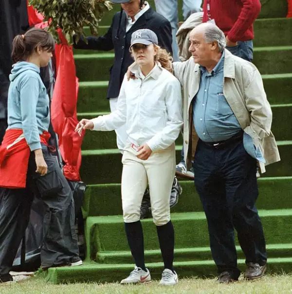 Amancio Ortega con su hija Marta.