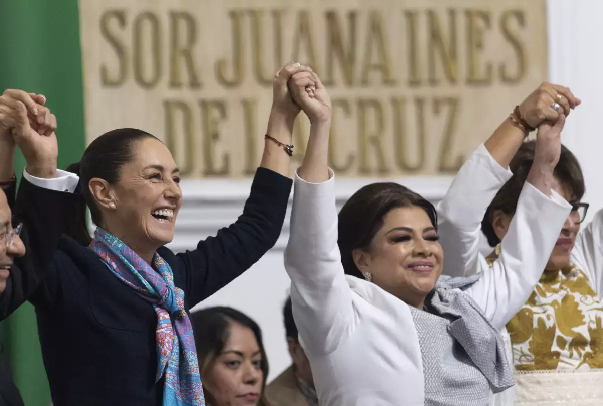 Clara Brugada toma protesta como jefa de Gobierno de la CDMX