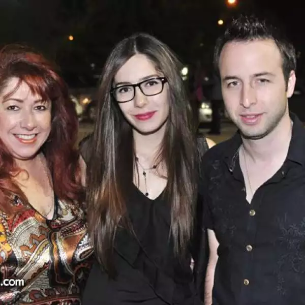 Ampáro Flores,Andrea Alvarado y Armando López