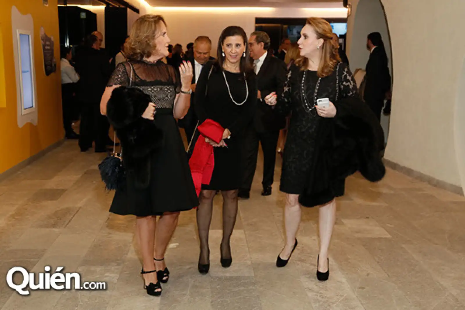 Indrid Arroyo, Carla Vázquez y Marlene Cervantes