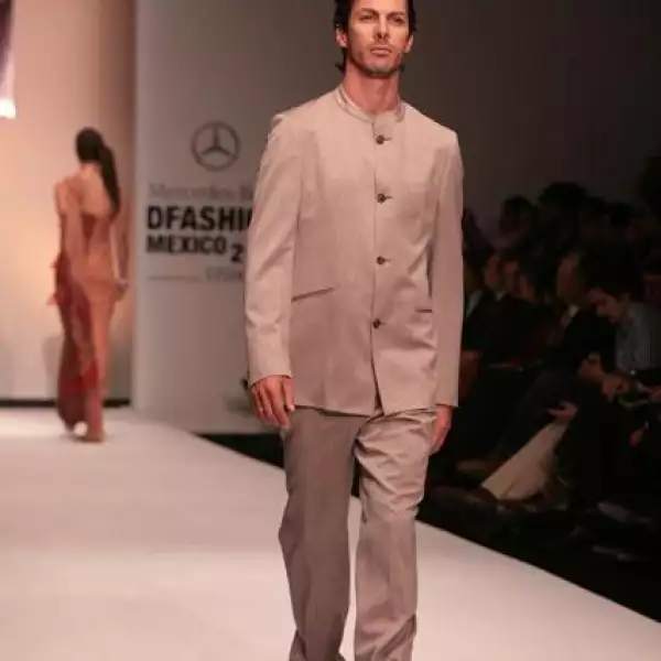 Pasarela Arturo Ramos